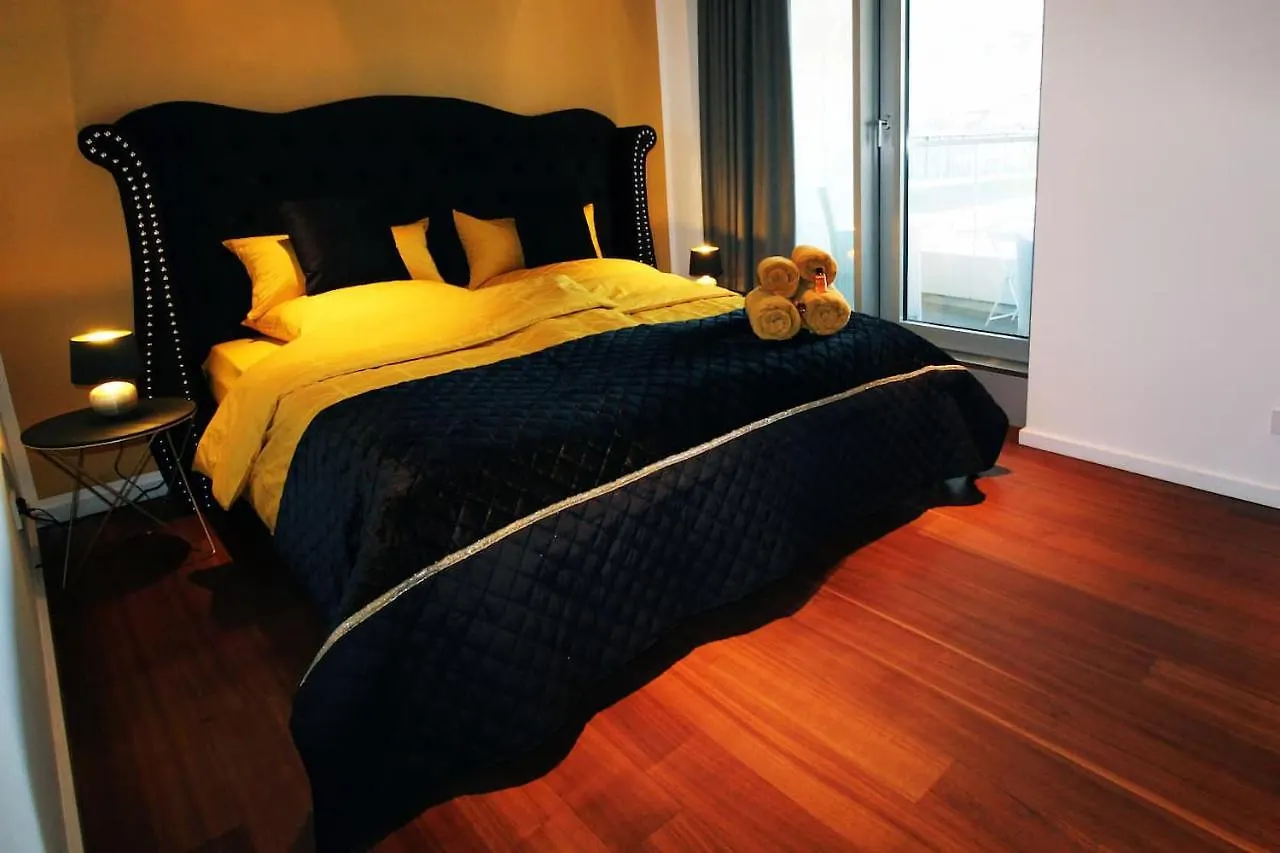 LUXUS APARTMENT im MARCO POLO TOWER - Hamburg HAFENCITY!